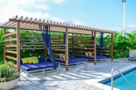 3250 NE 1st Avenue Miami FL 33137