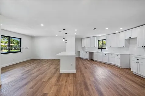 8910 SW 187th Street Cutler Bay FL 33157