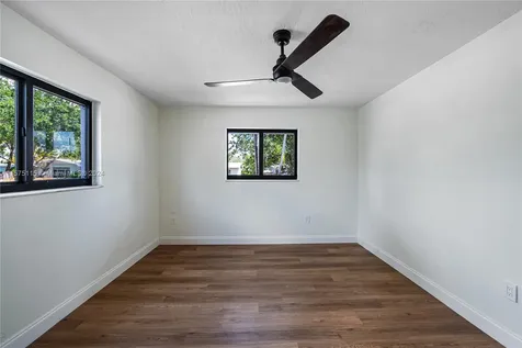 8910 SW 187th Street Cutler Bay FL 33157