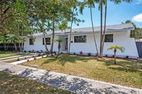 8910 SW 187th Street Cutler Bay FL 33157