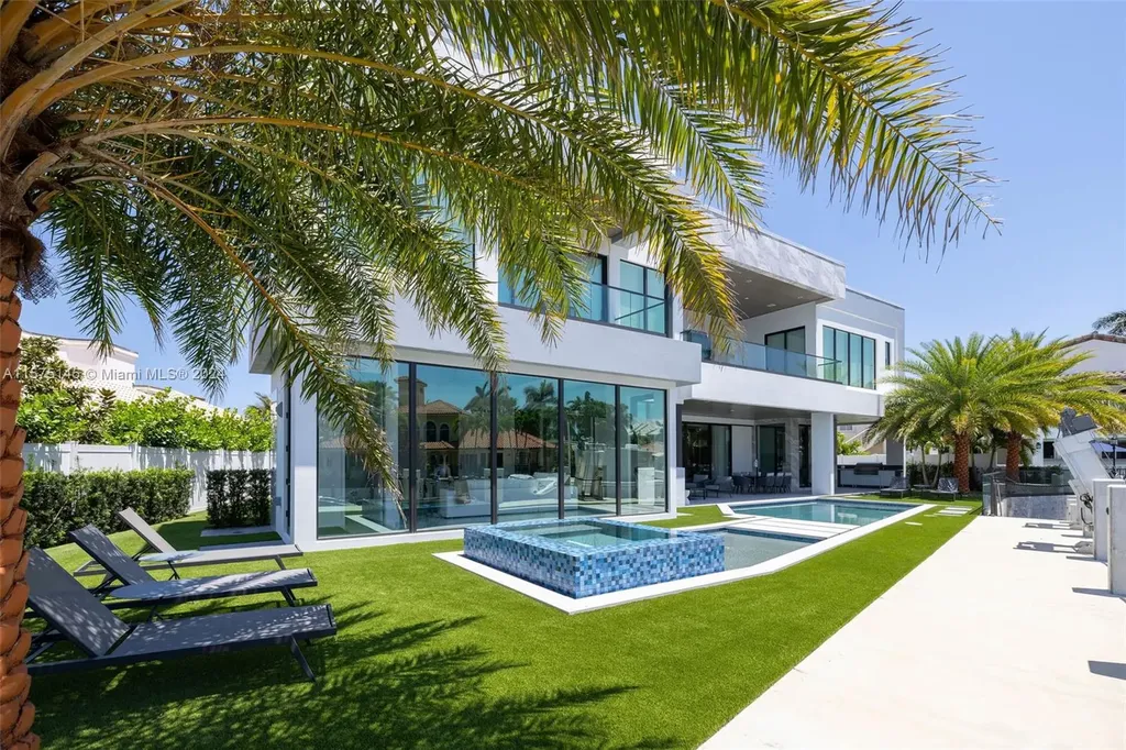 749 Bamboo Drive Boca Raton FL 33432