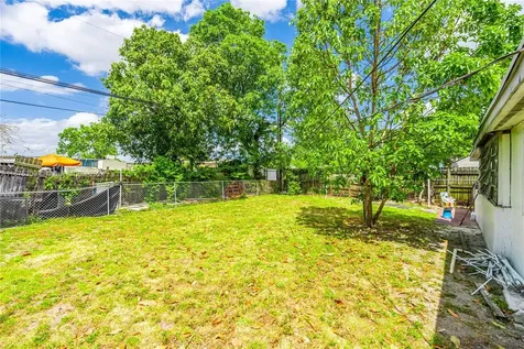 73 E 47th Street Hialeah FL 33013