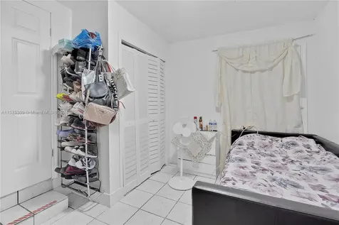 73 E 47th Street Hialeah FL 33013