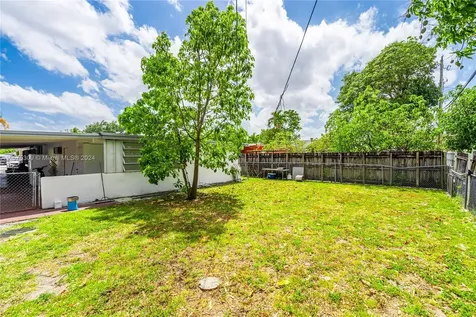 73 E 47th Street Hialeah FL 33013