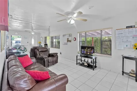 73 E 47th Street Hialeah FL 33013