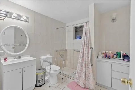 73 E 47th Street Hialeah FL 33013