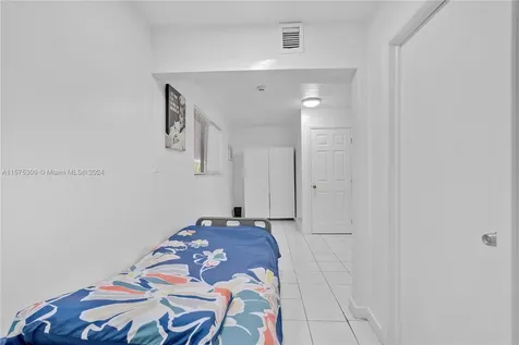 73 E 47th Street Hialeah FL 33013