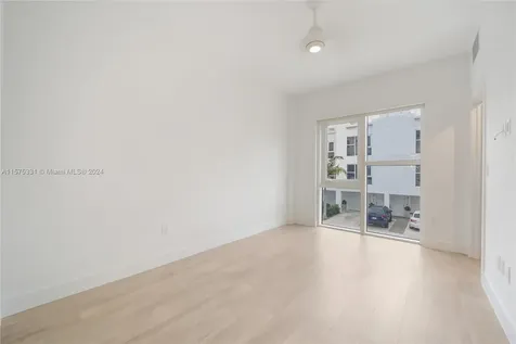 455 NE 39th Street Miami FL 33137