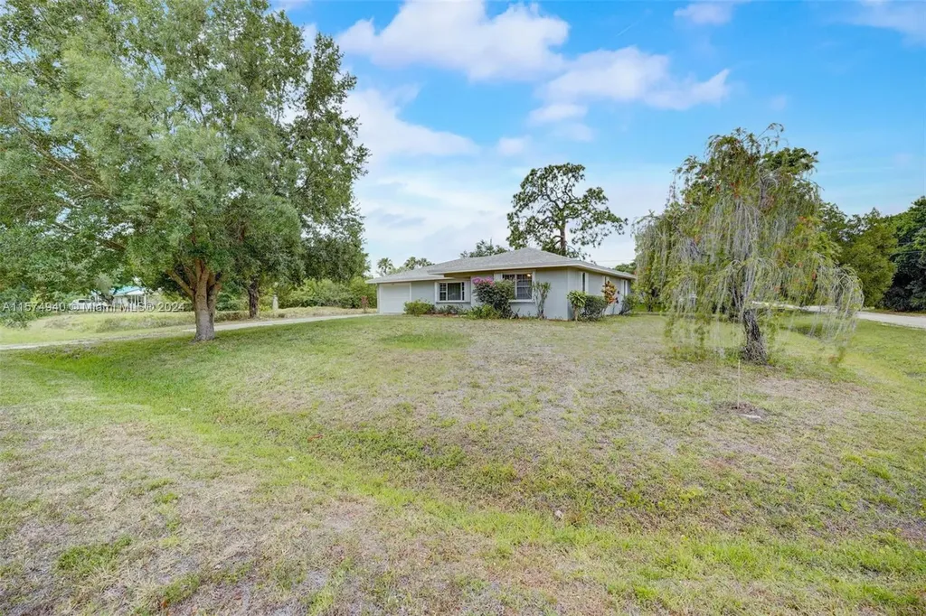 8795 98th Court Vero Beach FL 32967