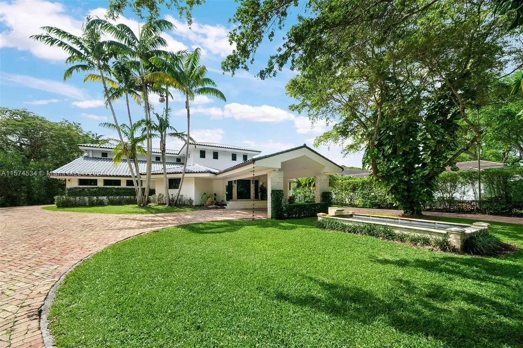 8920 SW 61st Court Pinecrest FL 33156