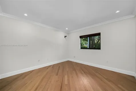 8920 SW 61st Court Pinecrest FL 33156