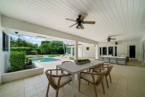 8920 SW 61st Court Pinecrest FL 33156