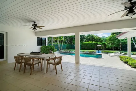 8920 SW 61st Court Pinecrest FL 33156