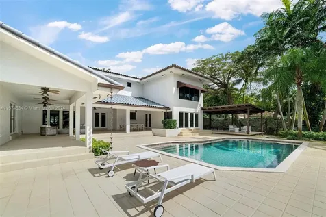8920 SW 61st Court Pinecrest FL 33156