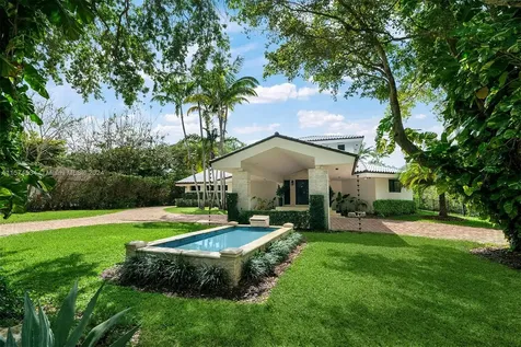8920 SW 61st Court Pinecrest FL 33156