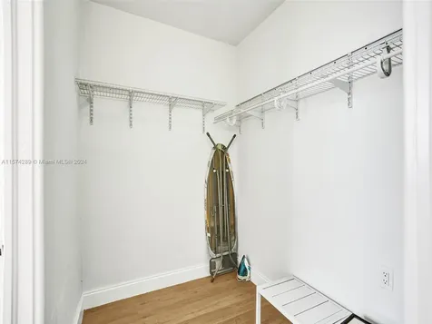 7143 Bonita Drive Miami Beach FL 33141