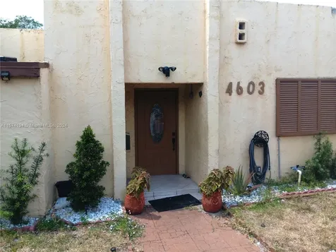 4603 NW 3rd Avenue Deerfield Beach FL 33064