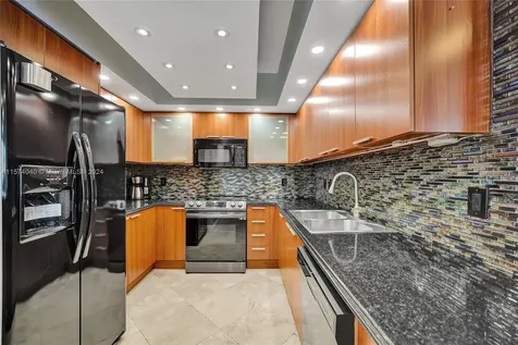 16699 Collins Avenue Sunny Isles Beach FL 33160