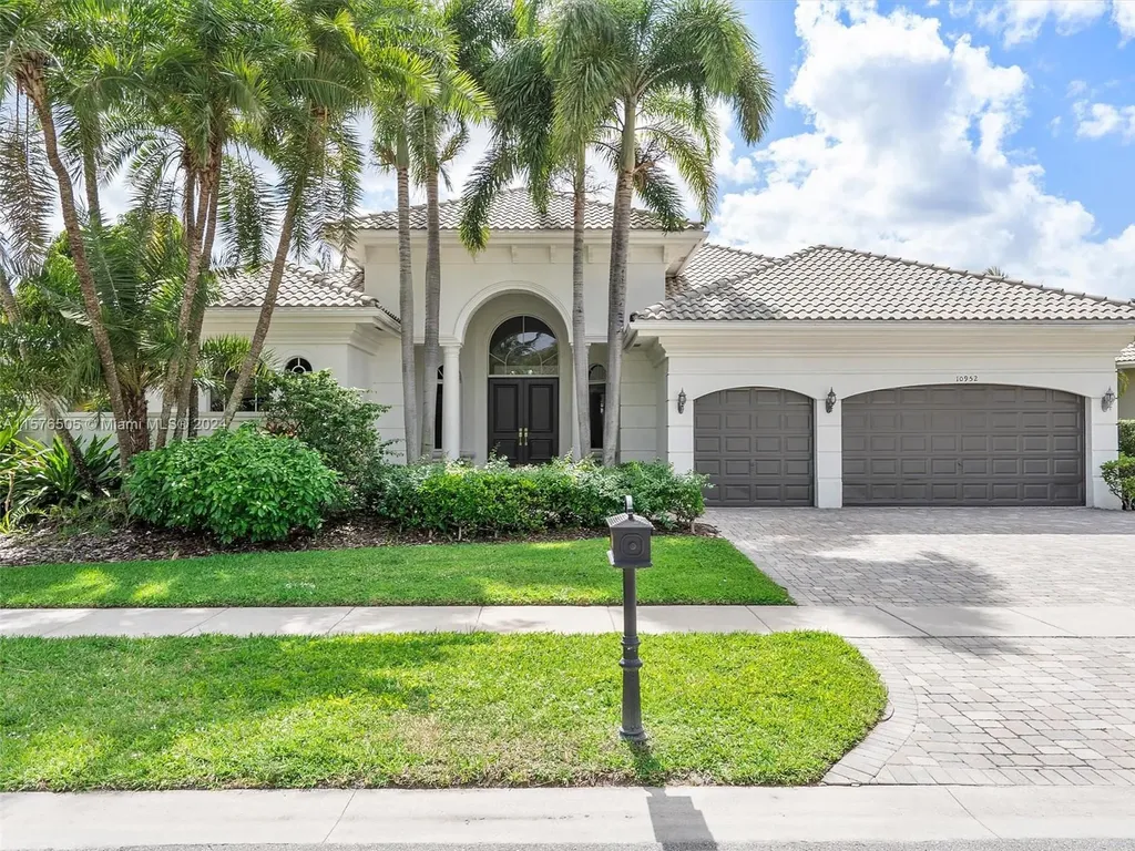10952 Golden Eagle Court Plantation FL 33324