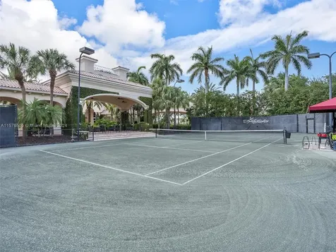 10952 Golden Eagle Court Plantation FL 33324