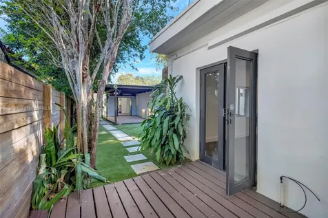 2198 NE 183rd Street North Miami Beach FL 33179