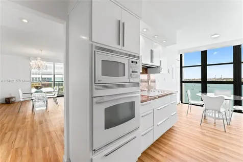 9 Island Avenue Miami Beach FL 33139