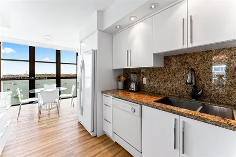 9 Island Avenue Miami Beach FL 33139