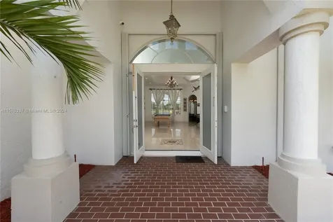 2640 Fairways Drive Homestead FL 33035