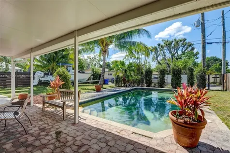 4710 W Park Road Hollywood FL 33021