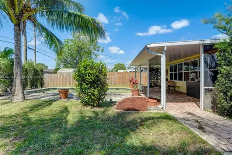4710 W Park Road Hollywood FL 33021