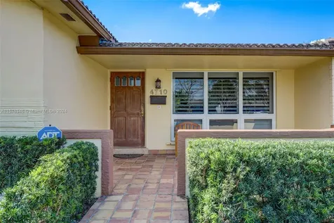 4710 W Park Road Hollywood FL 33021