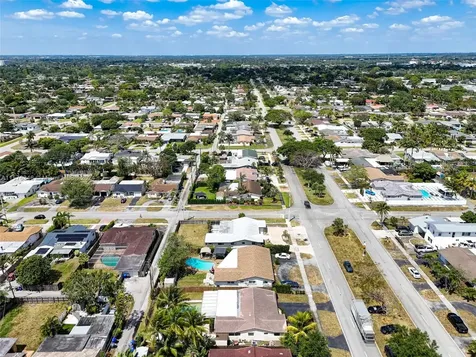 4710 W Park Road Hollywood FL 33021
