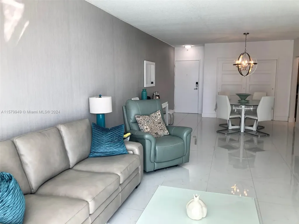 3901 S Ocean Drive Hollywood FL 33019
