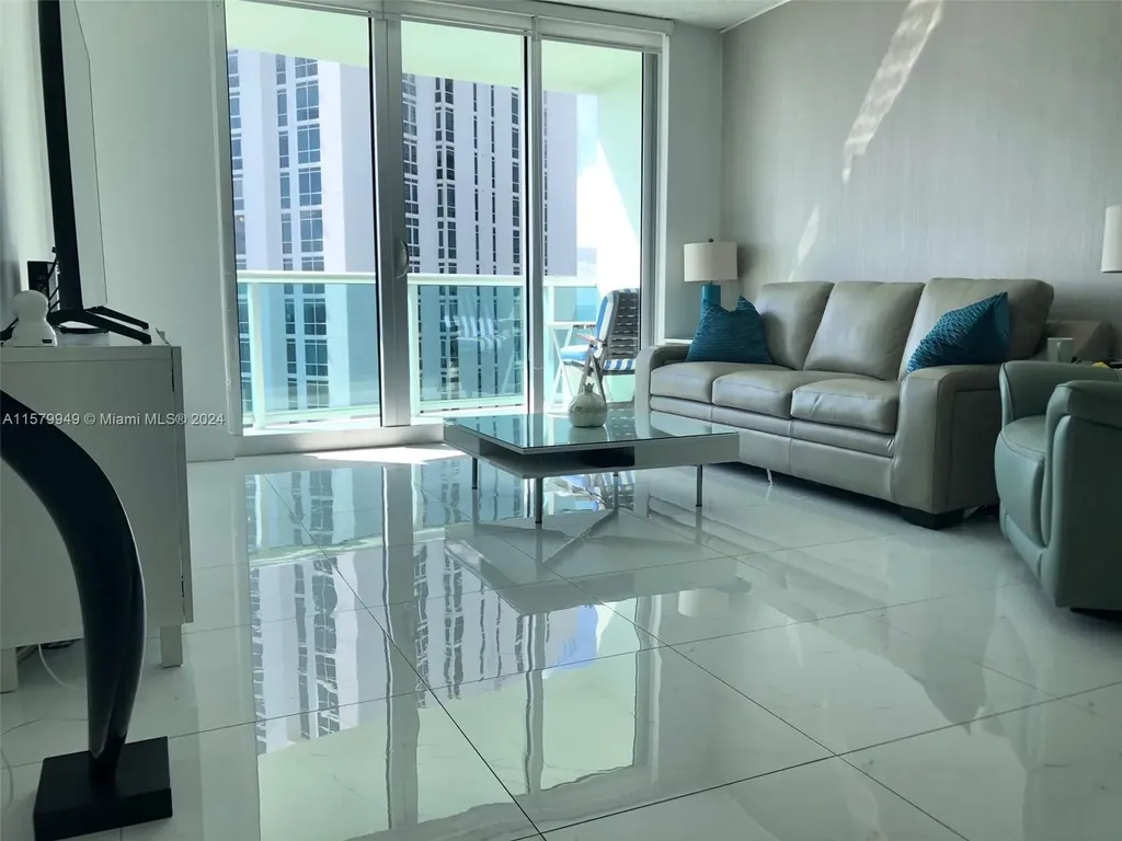 3901 S Ocean Drive Hollywood FL 33019