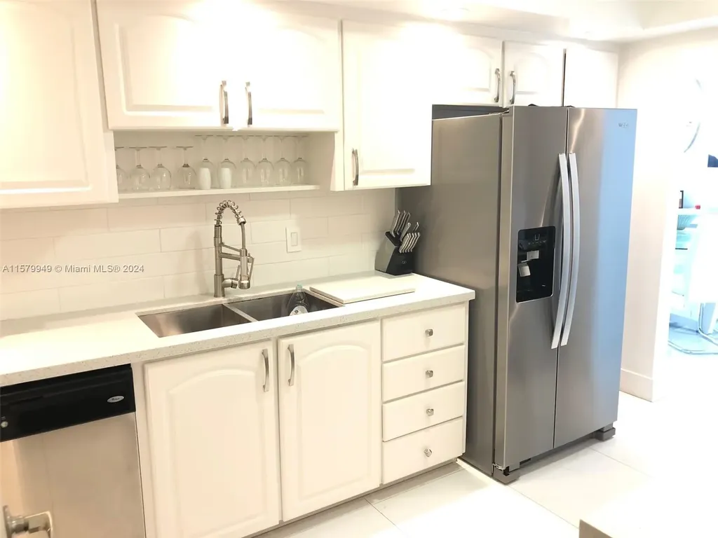 3901 S Ocean Drive Hollywood FL 33019