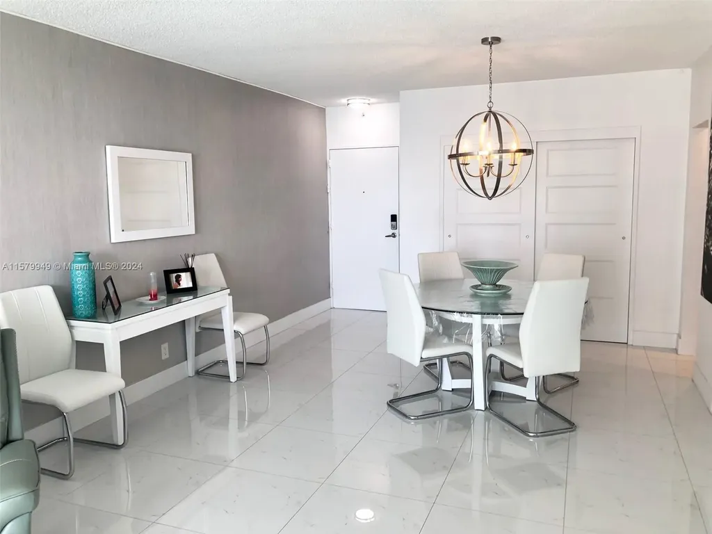 3901 S Ocean Drive Hollywood FL 33019