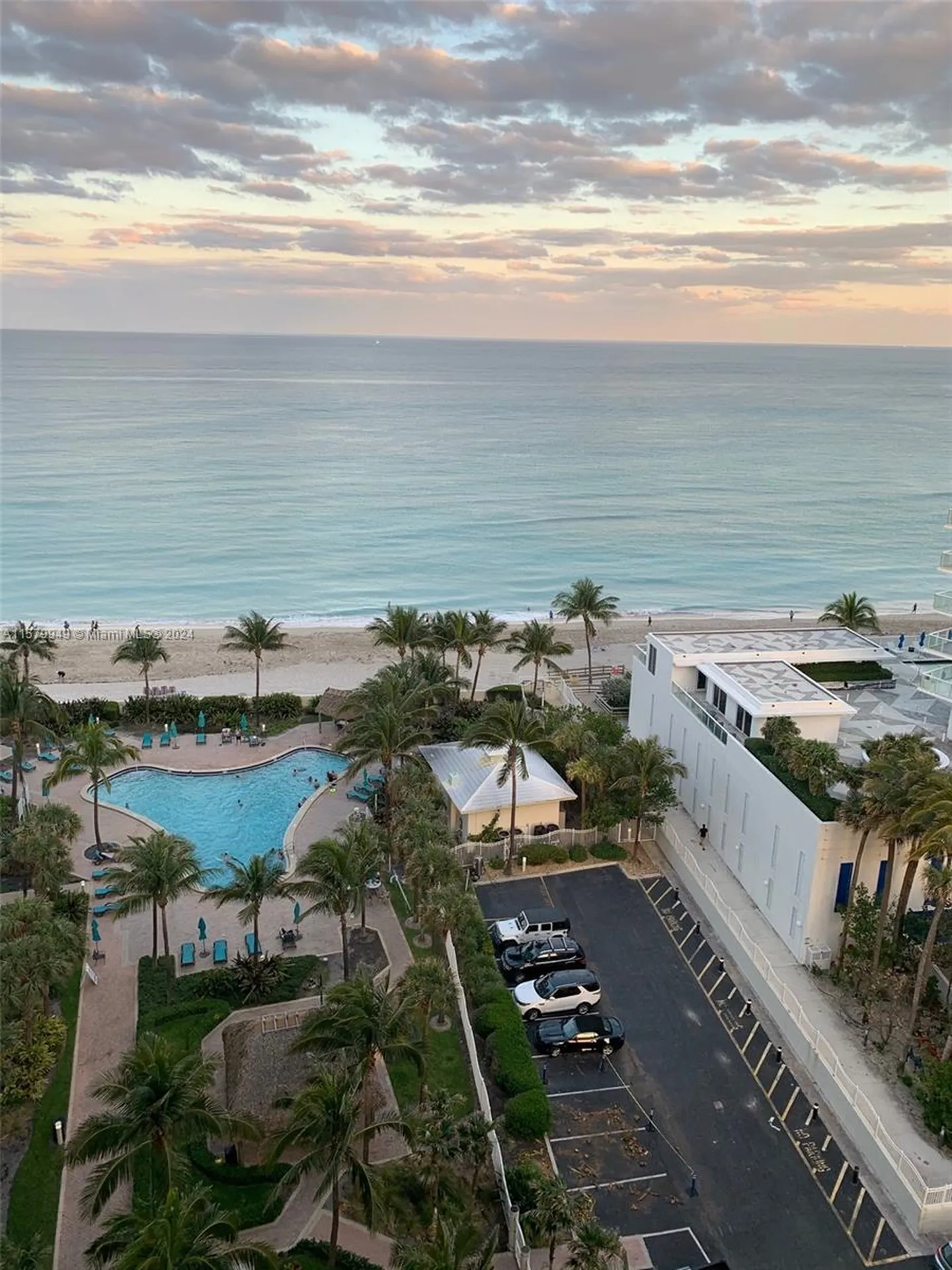 3901 S Ocean Drive Hollywood FL 33019