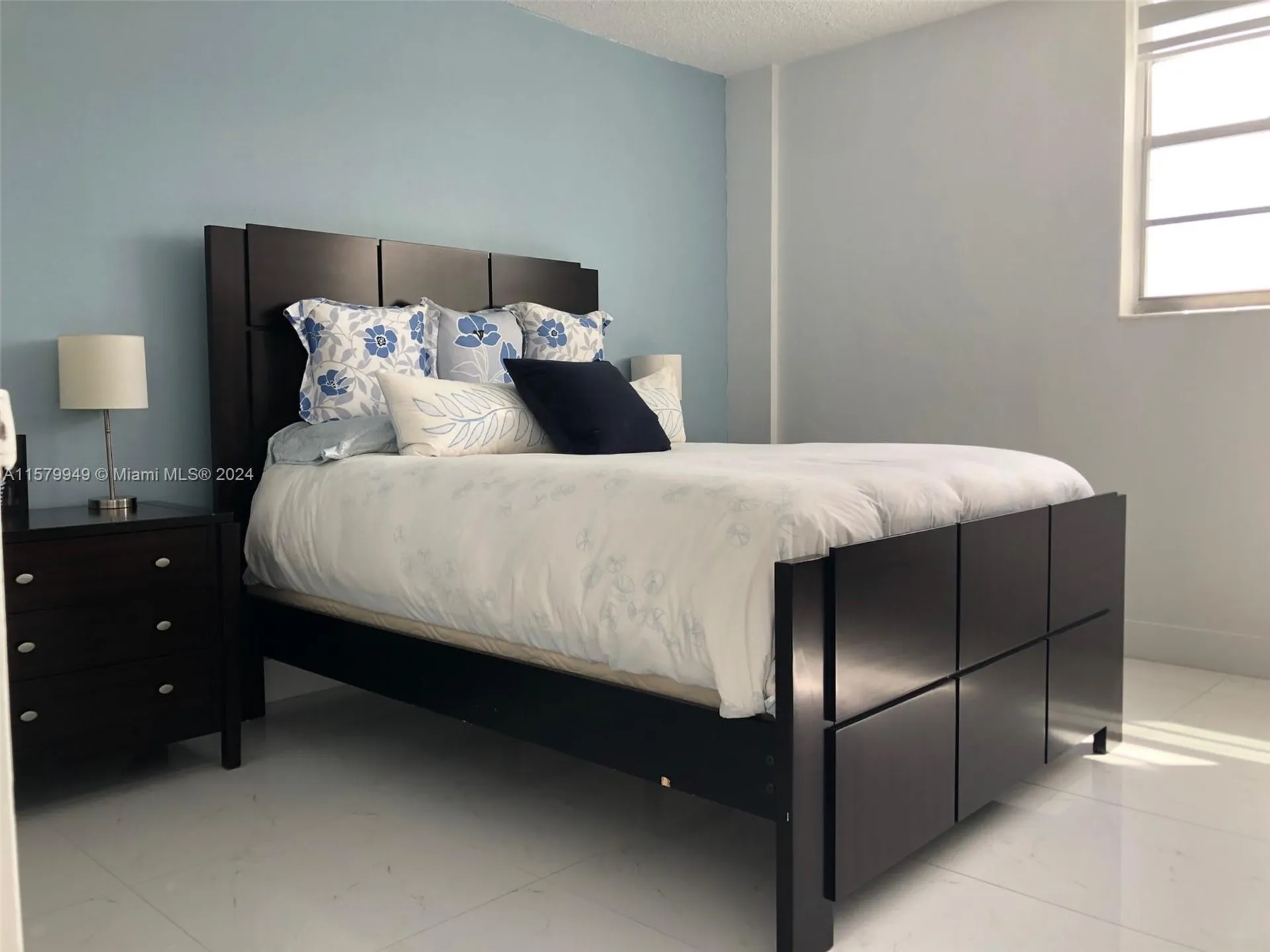 3901 S Ocean Drive Hollywood FL 33019
