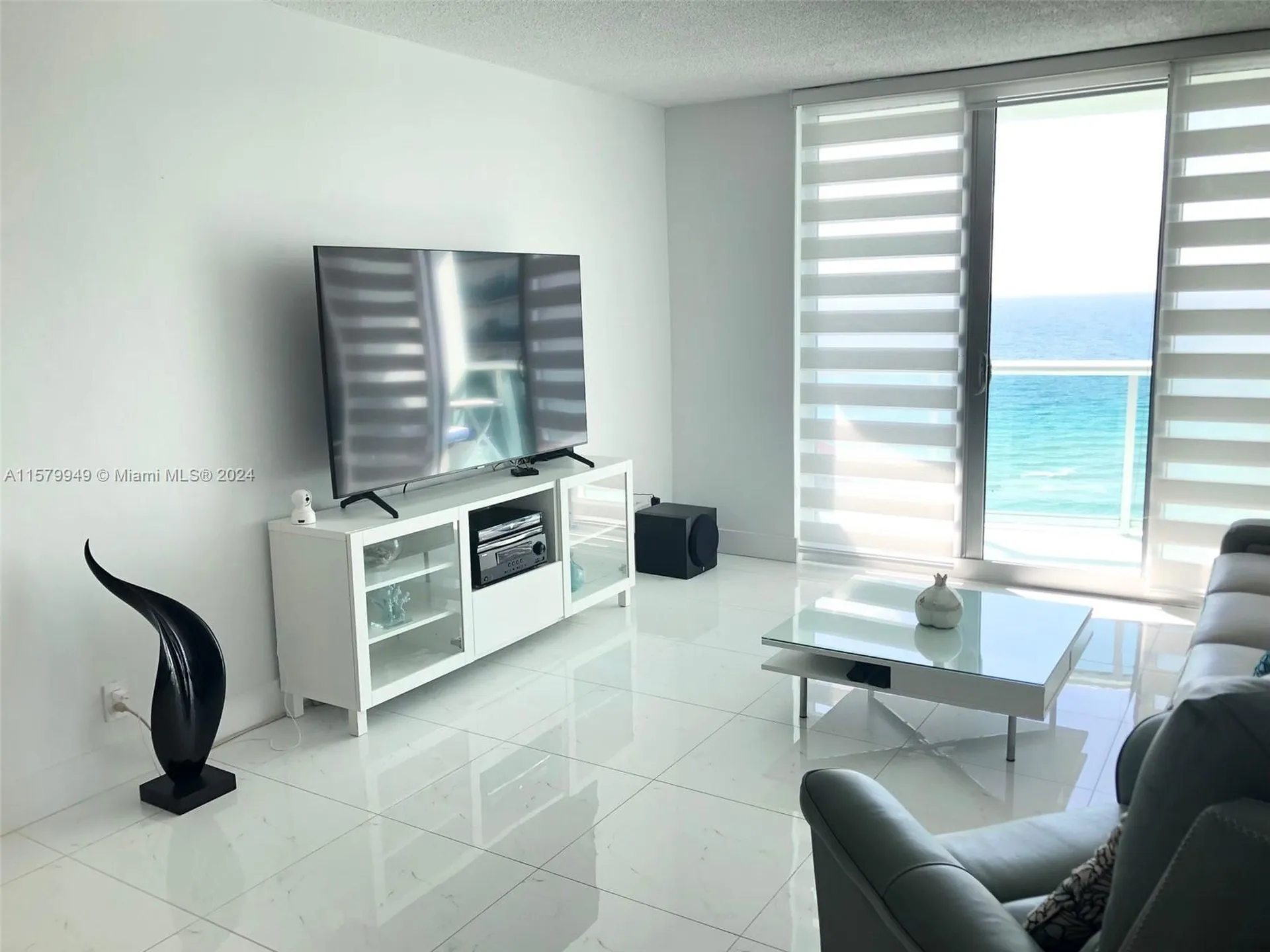 3901 S Ocean Drive Hollywood FL 33019