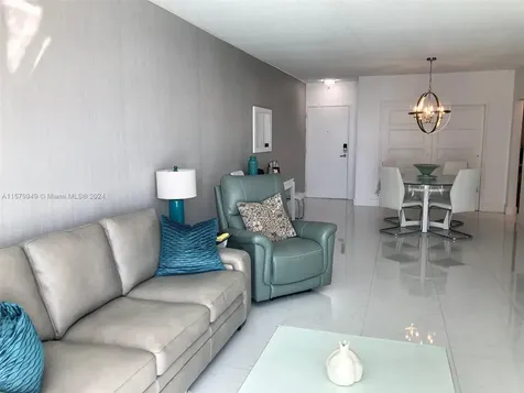 3901 S Ocean Drive Hollywood FL 33019