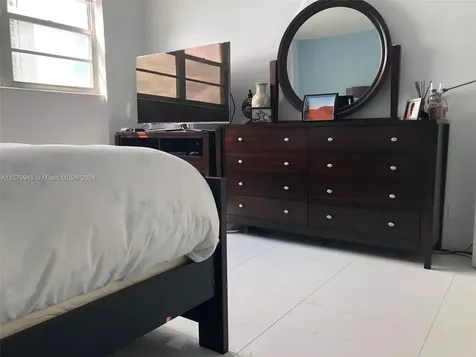 3901 S Ocean Drive Hollywood FL 33019