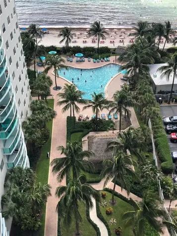 3901 S Ocean Drive Hollywood FL 33019