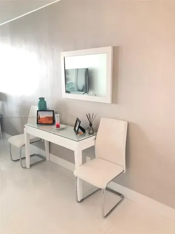 3901 S Ocean Drive Hollywood FL 33019