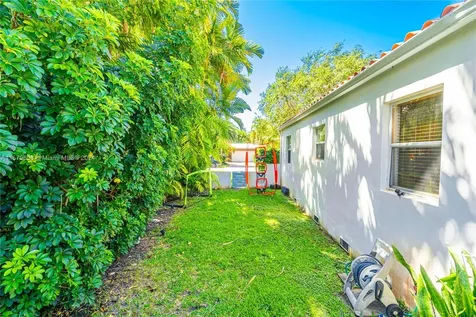 1269 NE 98th Street Miami Shores FL 33138