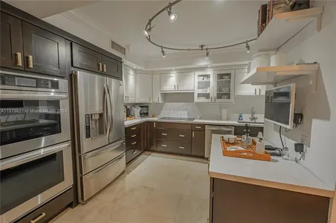 9801 Collins Avenue Bal Harbour FL 33154