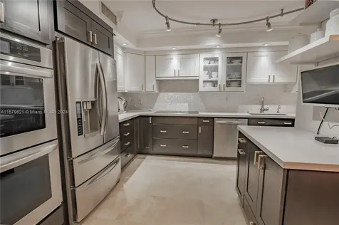 9801 Collins Avenue Bal Harbour FL 33154