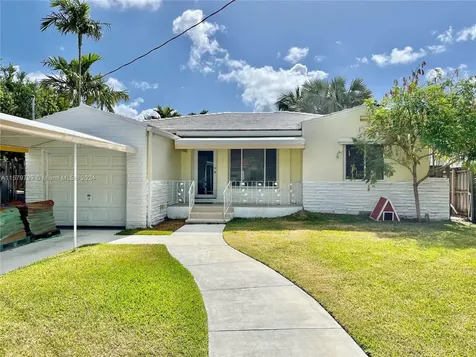 9157 Dickens Avenue Surfside FL 33154