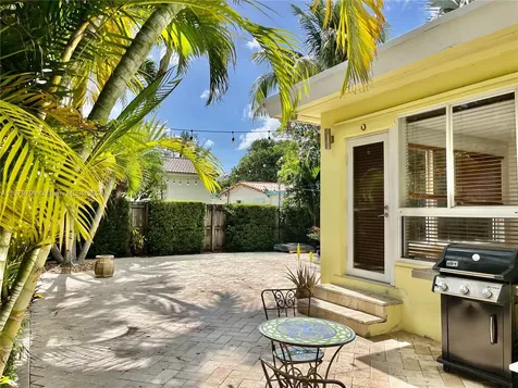 9157 Dickens Avenue Surfside FL 33154