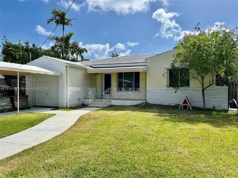 9157 Dickens Avenue Surfside FL 33154