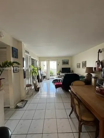 2000 Biarritz Drive Miami Beach FL 33141